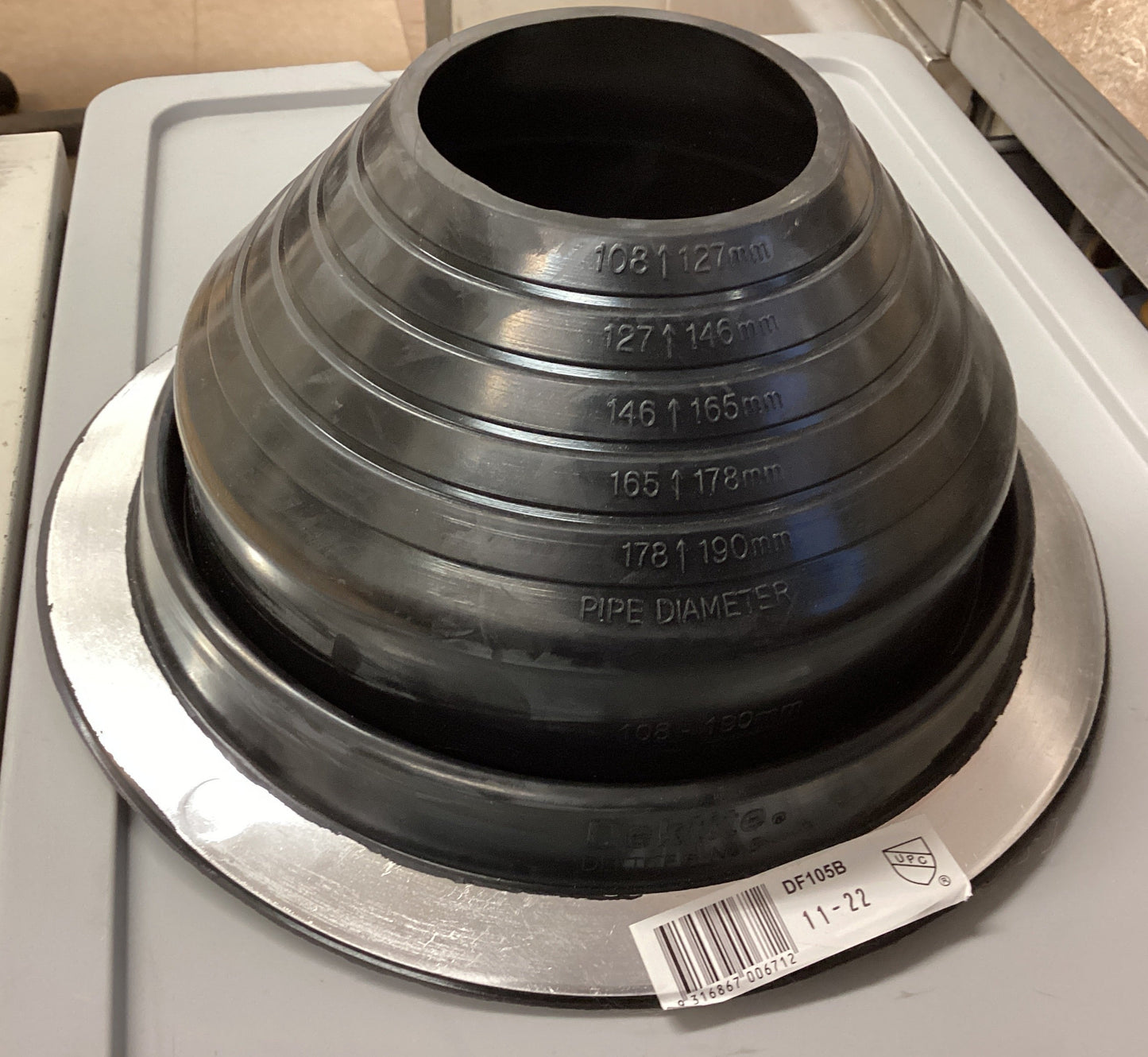 DF105B - EPDM FLASHING #5 ROUND - 4-1/4" - 7-1/2" DIAMETER